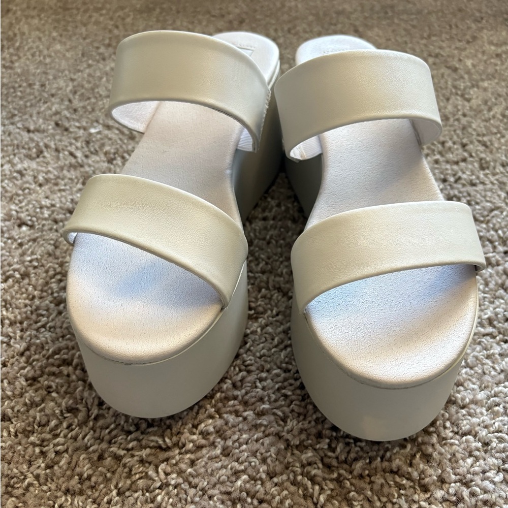 Steve Madden Cream Double Strap Platform Sandals